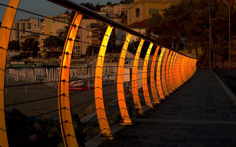 Highway protective fence